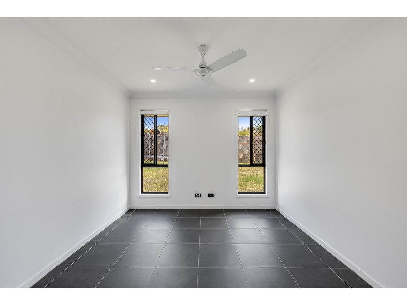 6 Latsky Drive, Cotswold Hills QLD 4350