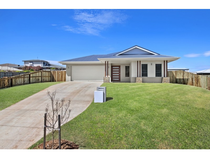 10 MacGregor Avenue, Highfields QLD 4352