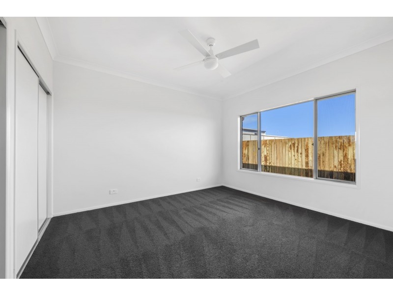 10 MacGregor Avenue, Highfields QLD 4352