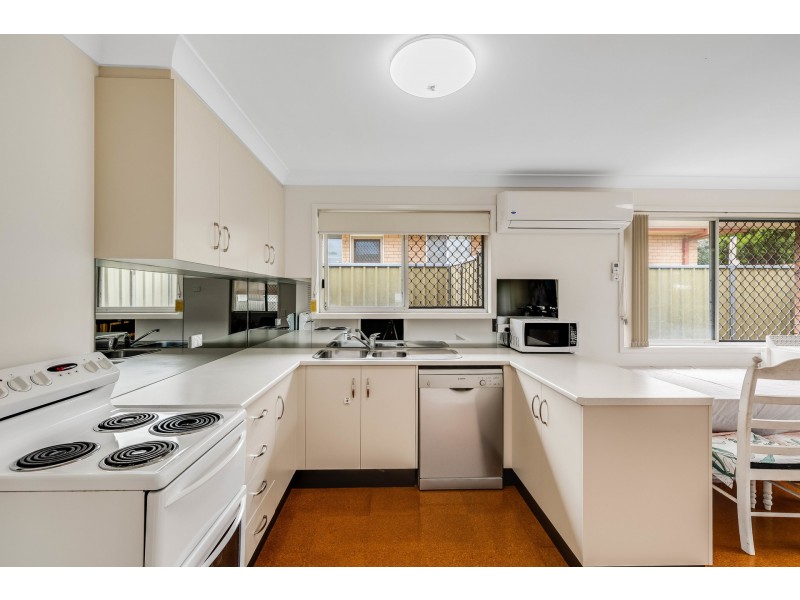 1B Atkinson Street, South Toowoomba QLD 4350