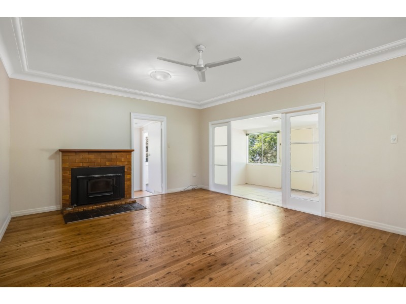 15 Prince Street, Harlaxton QLD 4350