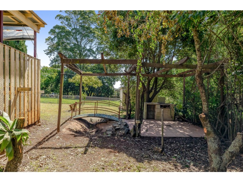 15 Prince Street, Harlaxton QLD 4350