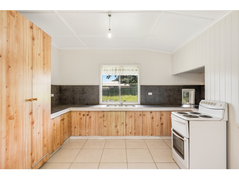 18 Link Street, North Toowoomba QLD 4350
