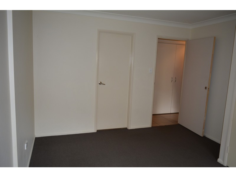 3/16 Anzac Avenue, Newtown QLD 4350