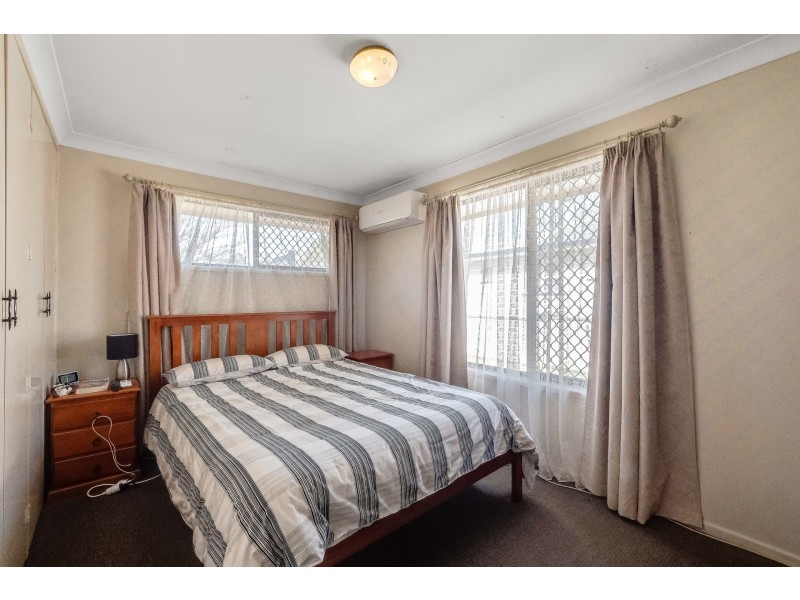 2A Burton Street, Harristown QLD 4350