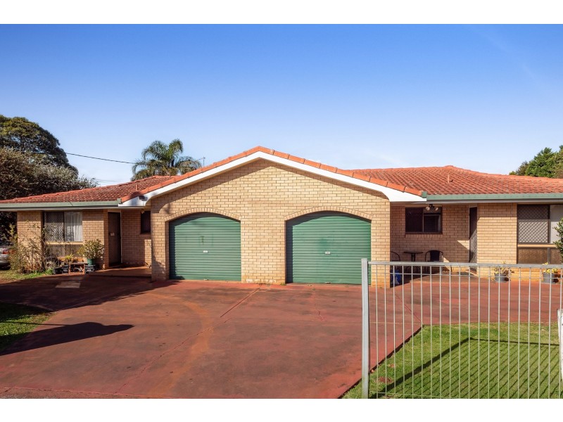 2A Burton Street, Harristown QLD 4350