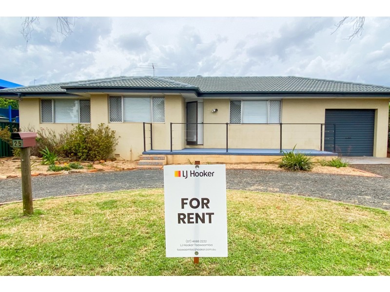 25 Smithfield Street, Harristown QLD 4350
