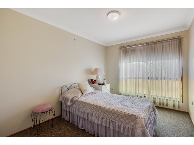 552 Greenwattle Street, Newtown QLD 4350