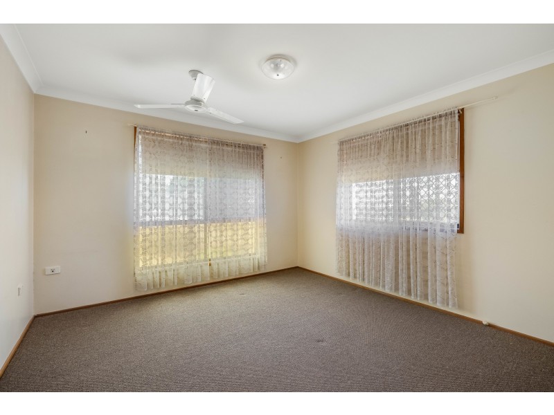 552 Greenwattle Street, Newtown QLD 4350