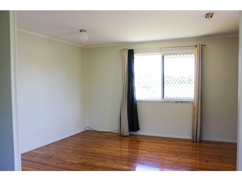 28 Cortess Street, Kearneys Spring QLD 4350