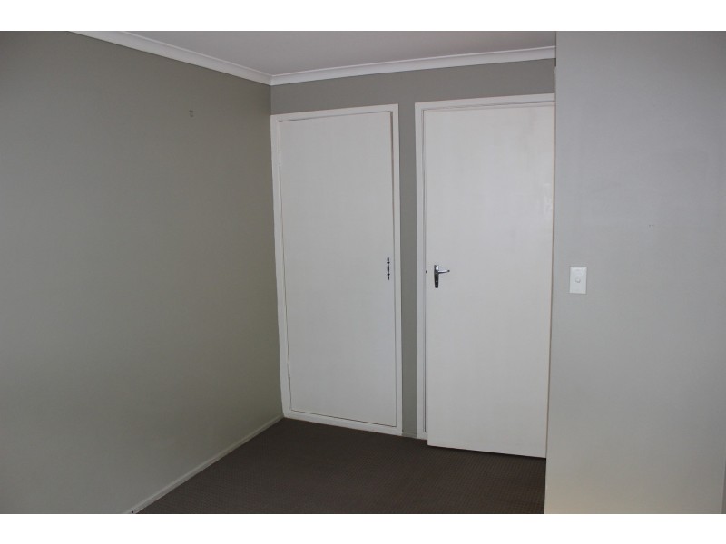 3/4a Cathro Street, Rockville QLD 4350