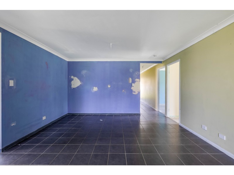 2 Alpine Court, Cranley QLD 4350