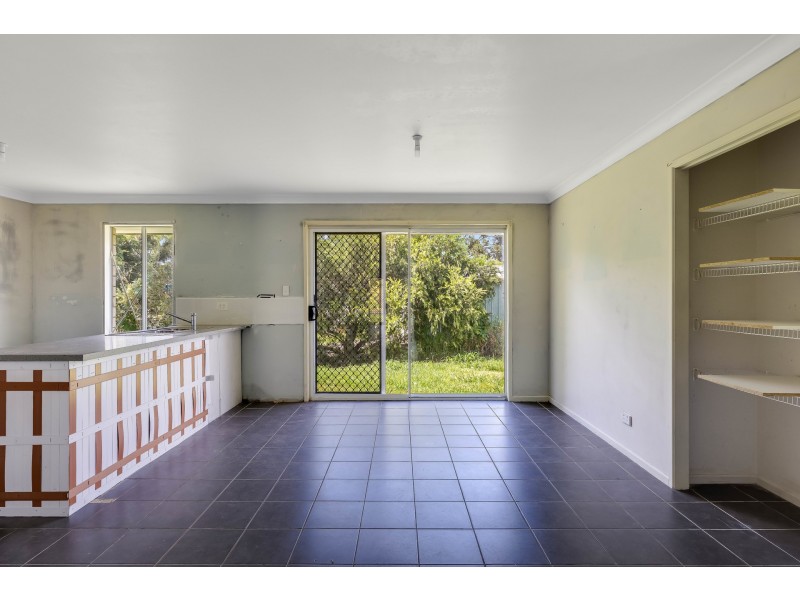 2 Alpine Court, Cranley QLD 4350