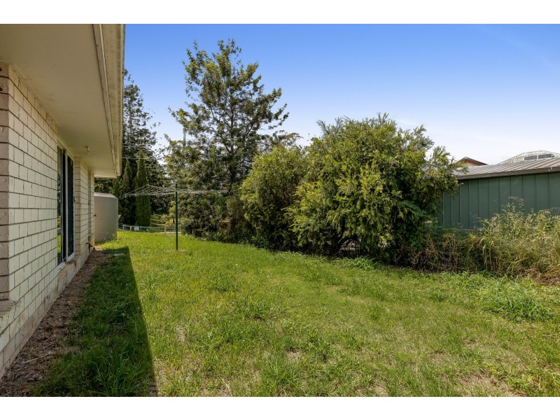 2 Alpine Court, Cranley QLD 4350