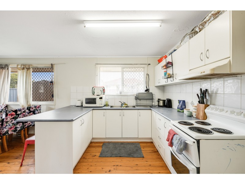 97 Drayton Road, Harristown QLD 4350