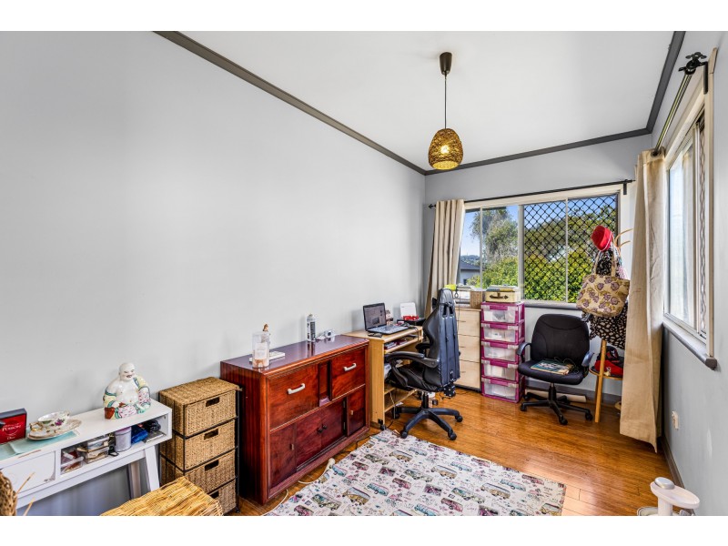 45 Hillview Avenue, Newtown QLD 4350