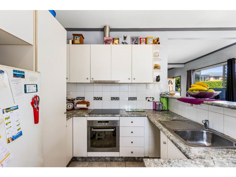 45 Hillview Avenue, Newtown QLD 4350