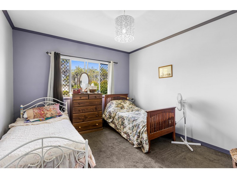 45 Hillview Avenue, Newtown QLD 4350