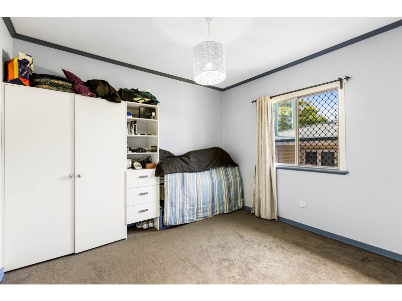 45 Hillview Avenue, Newtown QLD 4350