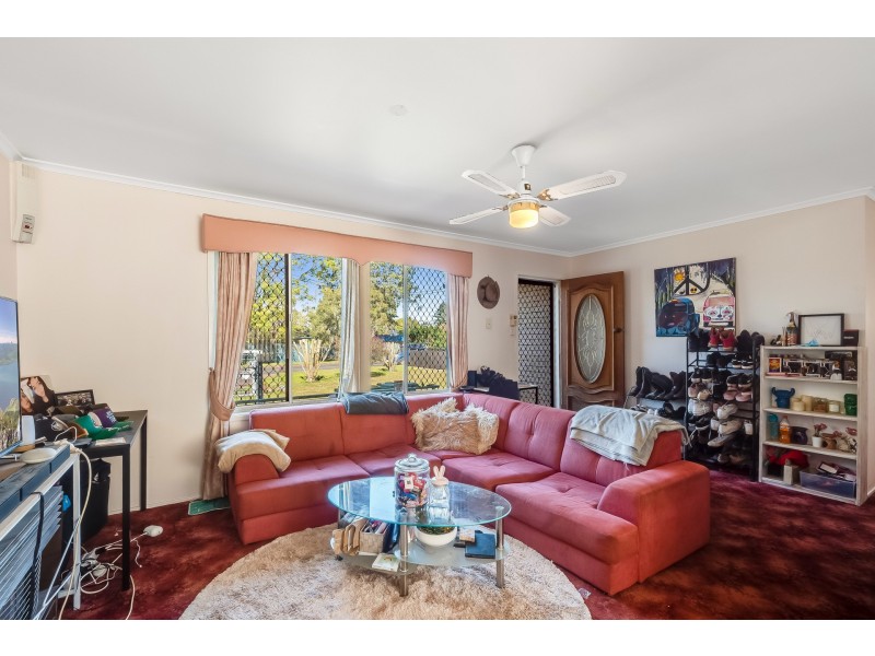 3 Garvey Street, Mount Lofty QLD 4350