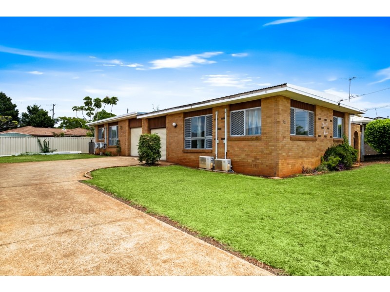 2/12 Lavena Drive, Darling Heights QLD 4350
