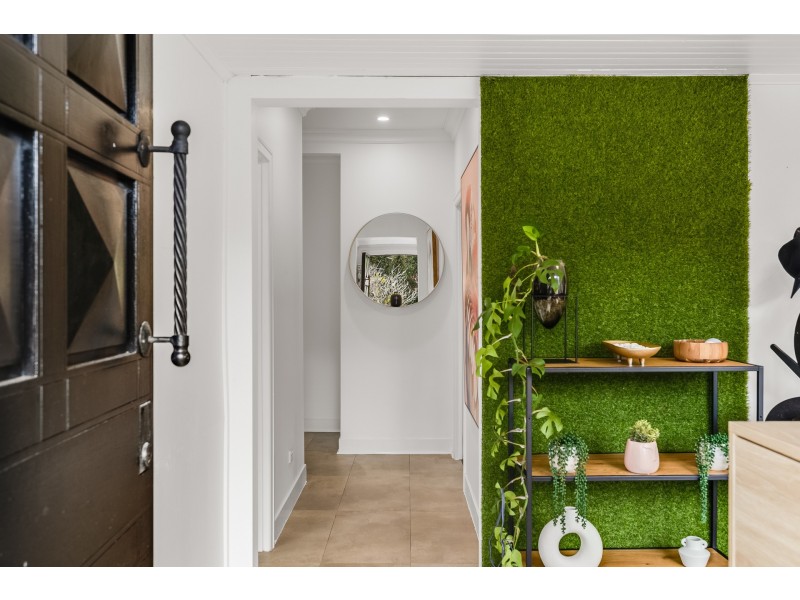 32 Llewellyn Street, Centenary Heights QLD 4350