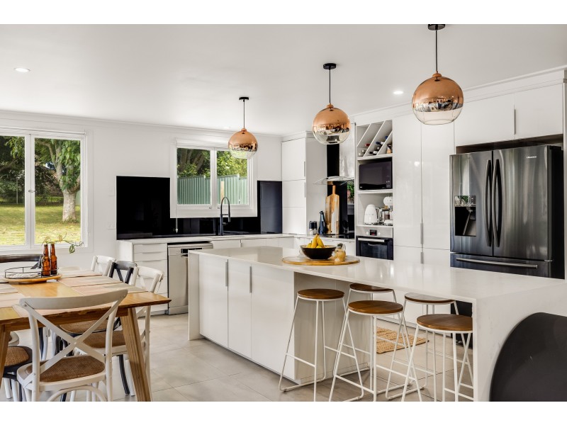 32 Llewellyn Street, Centenary Heights QLD 4350