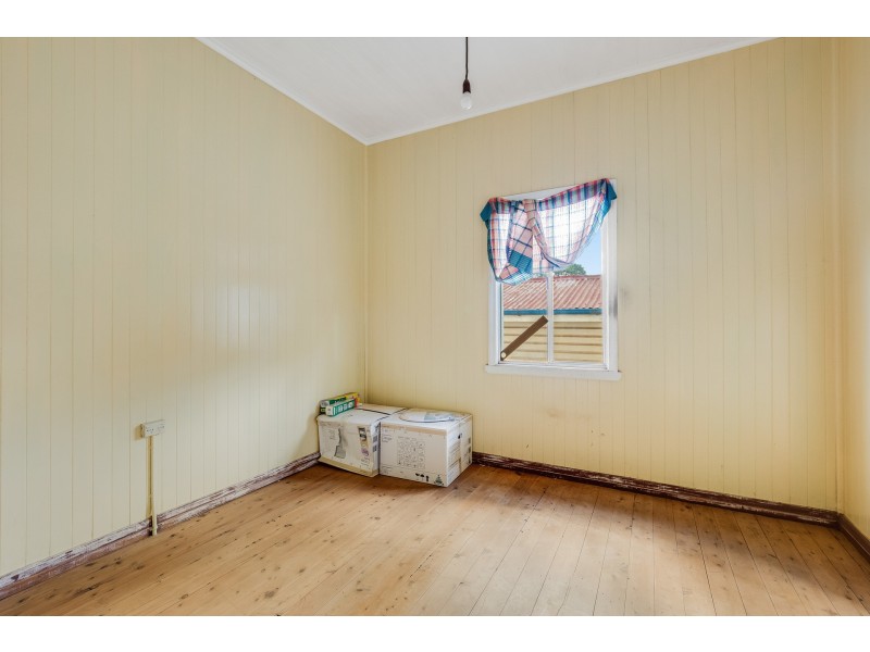 171 Holberton Street, Newtown QLD 4350