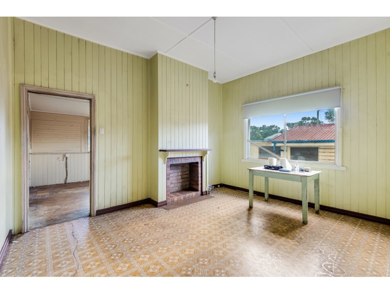 171 Holberton Street, Newtown QLD 4350