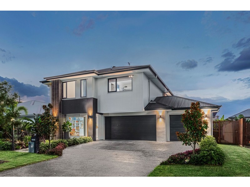 13 Greenaway Street, Greenbank QLD 4124