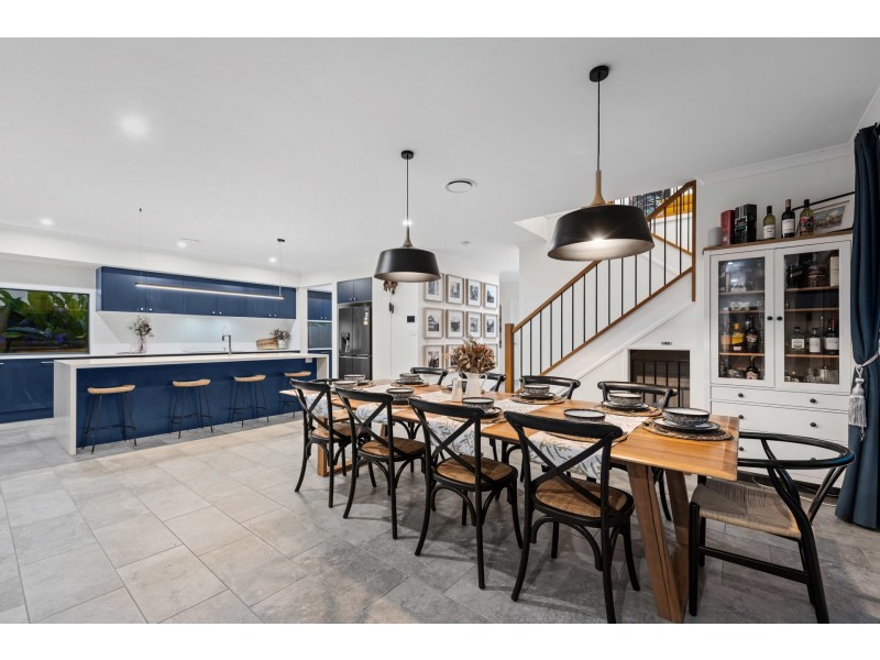 13 Greenaway Street, Greenbank QLD 4124