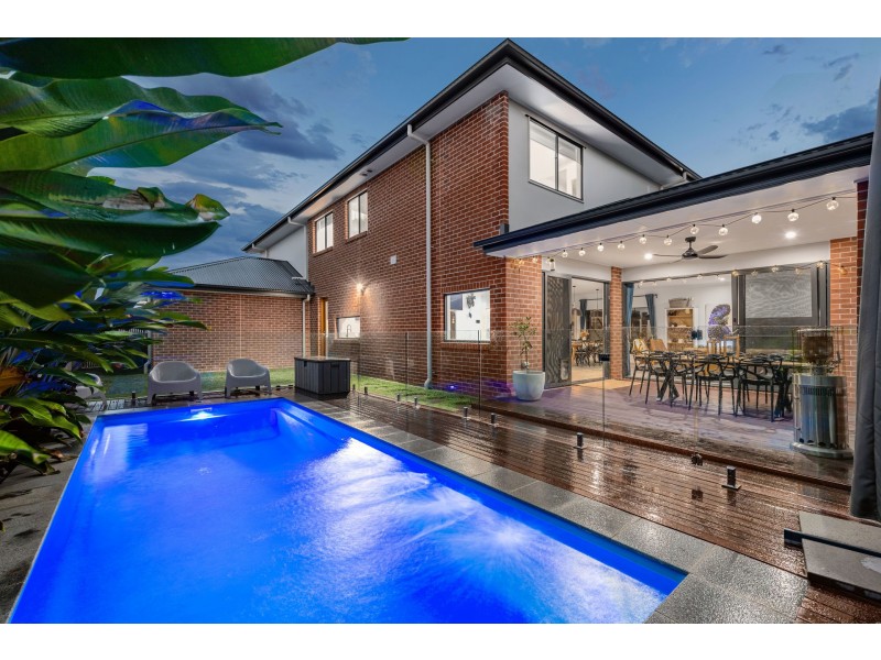 13 Greenaway Street, Greenbank QLD 4124