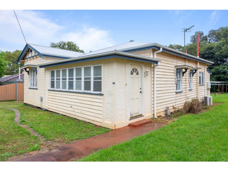 49 Grenier Street, Toowoomba City QLD 4350