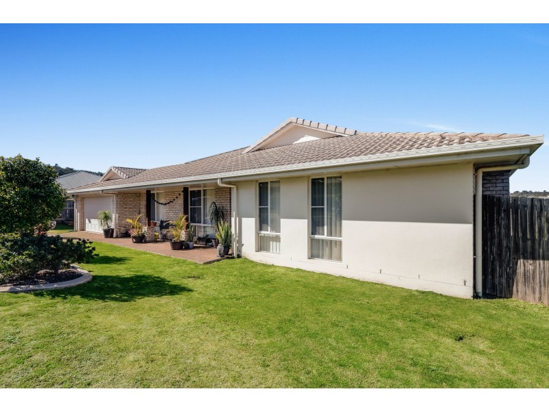 14 Sandalwood Drive, Glenvale QLD 4350