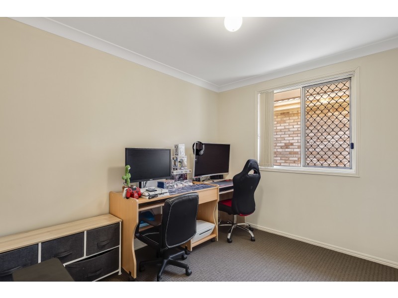 4/42 Gordon Avenue, Newtown QLD 4350