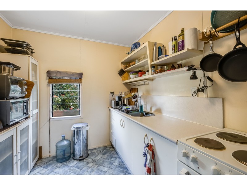 15 McCook Street, South Toowoomba QLD 4350