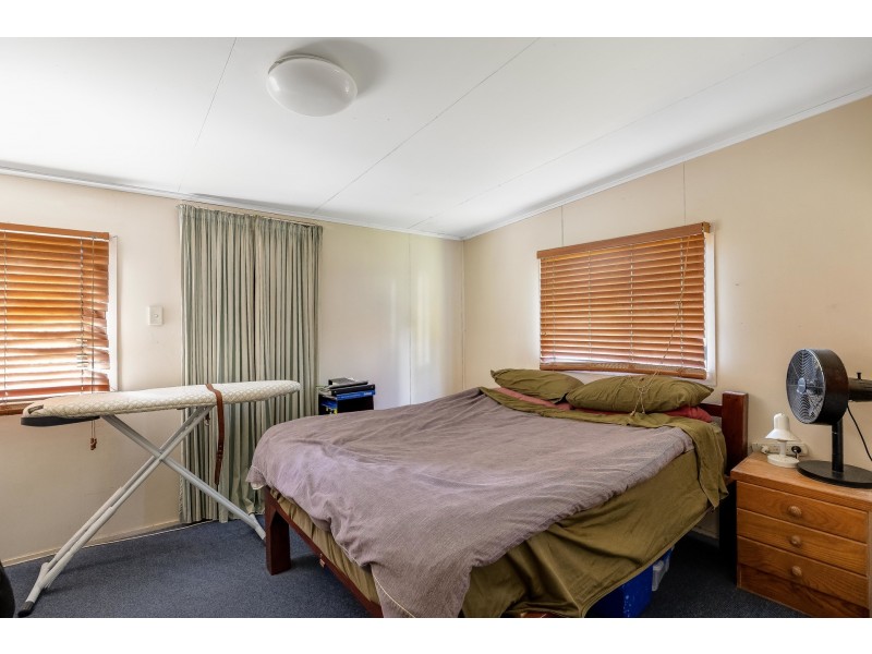 15 McCook Street, South Toowoomba QLD 4350
