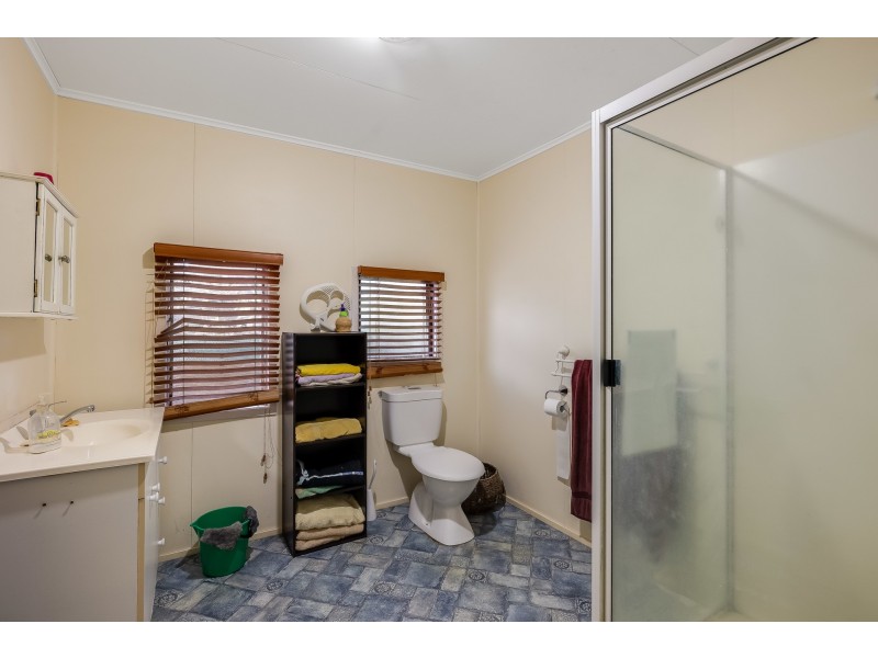 15 McCook Street, South Toowoomba QLD 4350