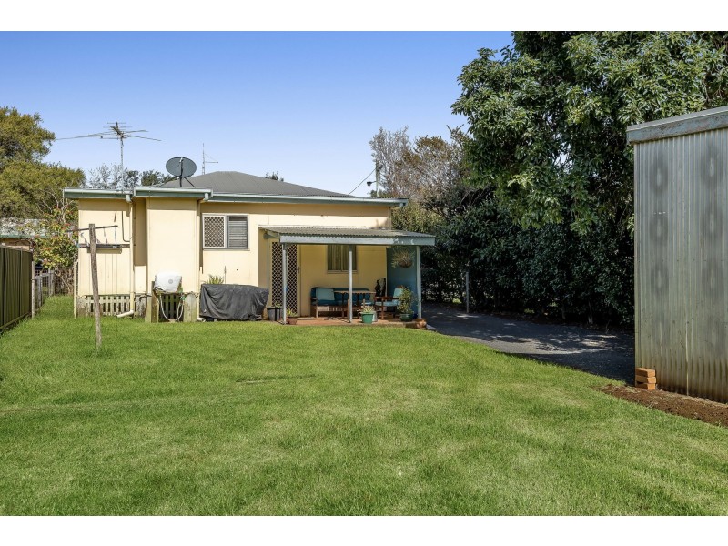 15 McCook Street, South Toowoomba QLD 4350