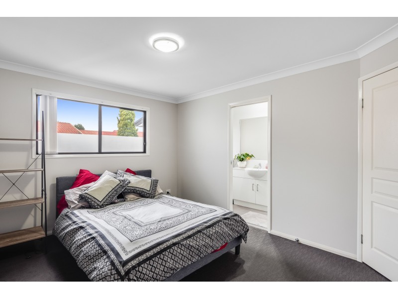12/81 Vacy Street, Newtown QLD 4350