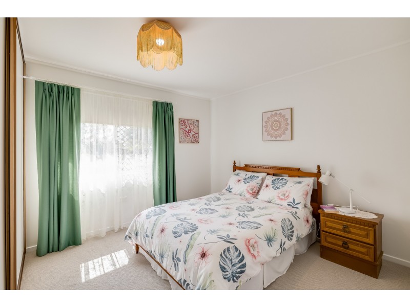 4 Cathro Street, Rockville QLD 4350