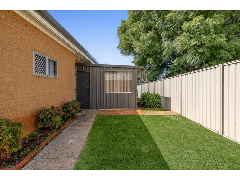 4 Cathro Street, Rockville QLD 4350