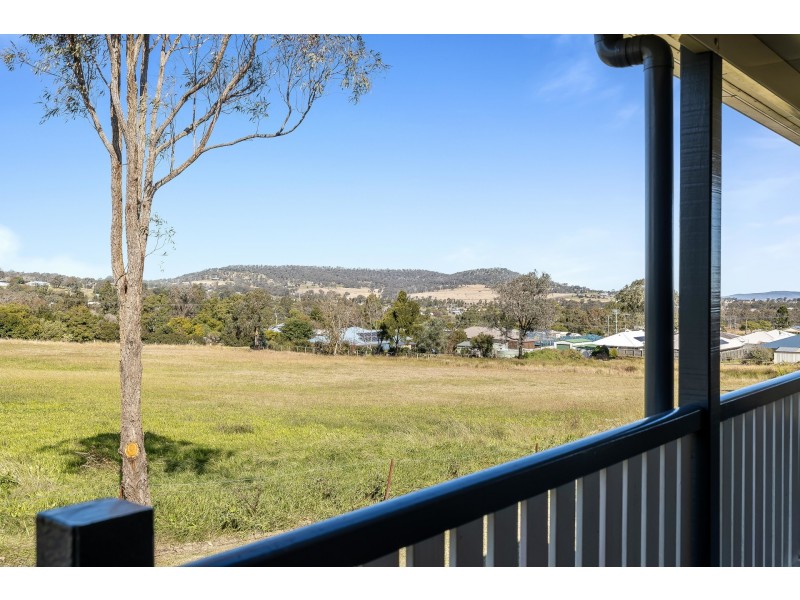 30-32 Darling Street, Drayton QLD 4350