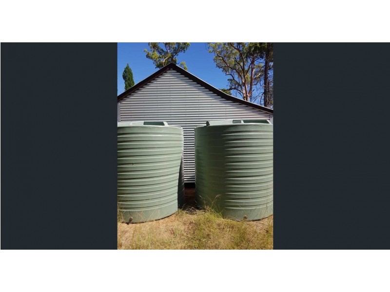 Flamingo Road, The Pines QLD 4357