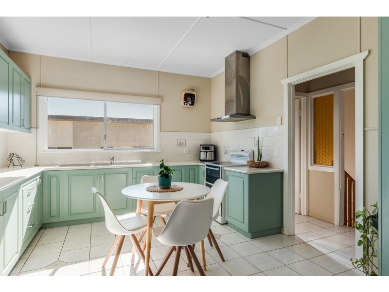 25 Park Street, Wilsonton QLD 4350
