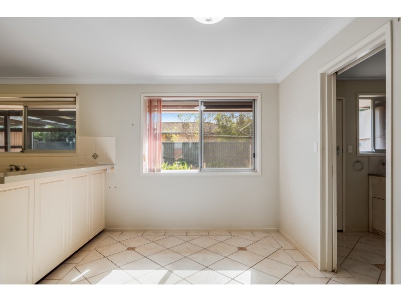 5 Chinchilla Court, Wilsonton Heights QLD 4350