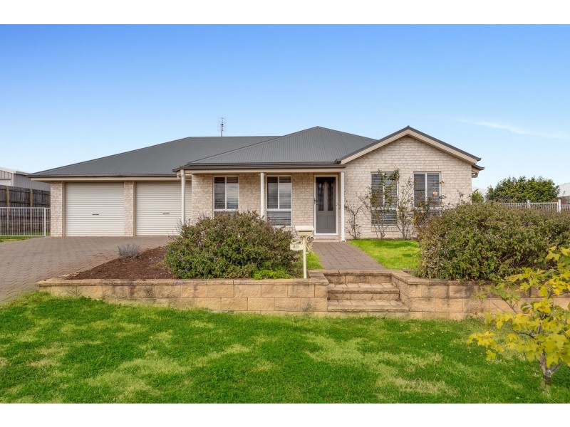 49 Bennett Street, Highfields QLD 4352