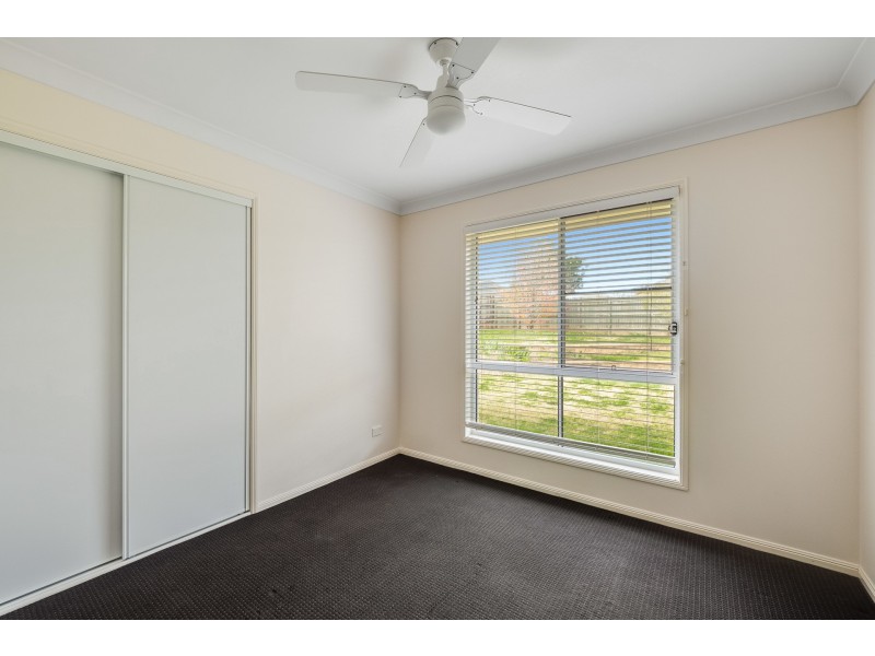 49 Bennett Street, Highfields QLD 4352