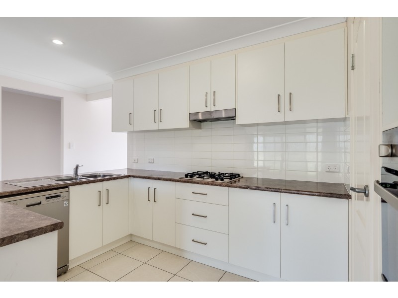 49 Bennett Street, Highfields QLD 4352