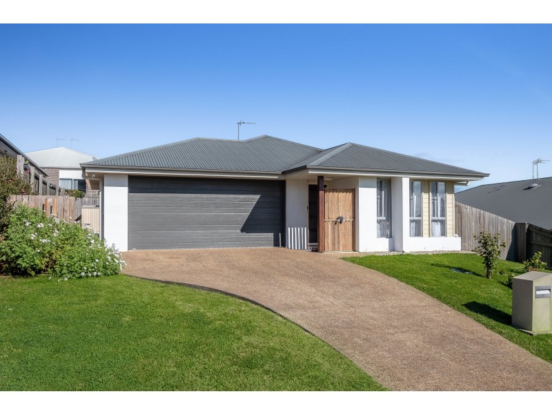 18 Felix Street, Cranley QLD 4350